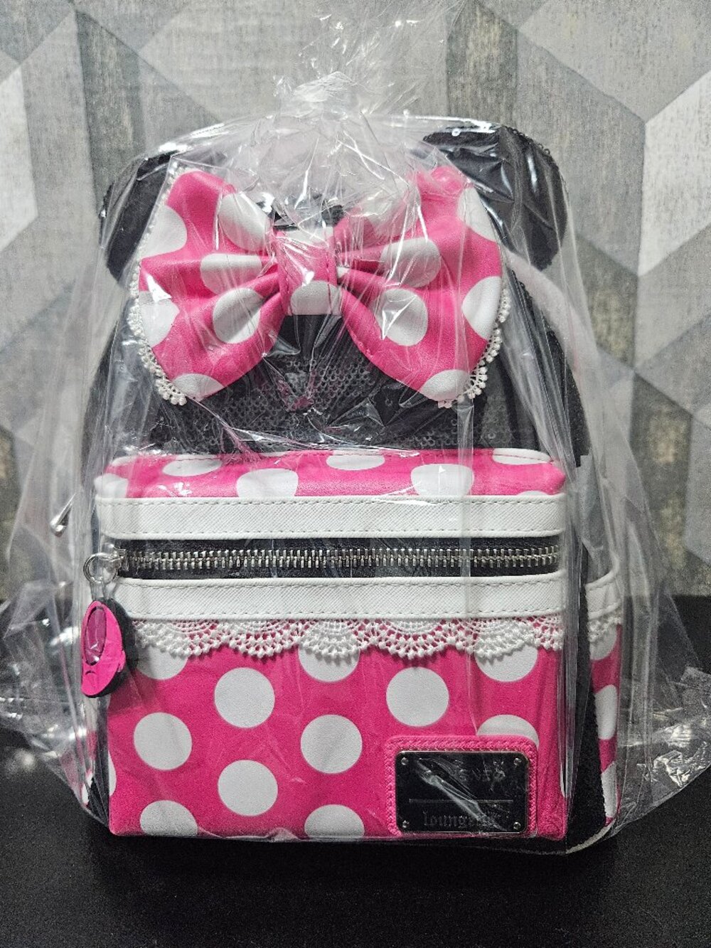 Loungefly Disney Minnie Mouse Pink Polka Dot Sequin Cosplay Mini Backpack NWT